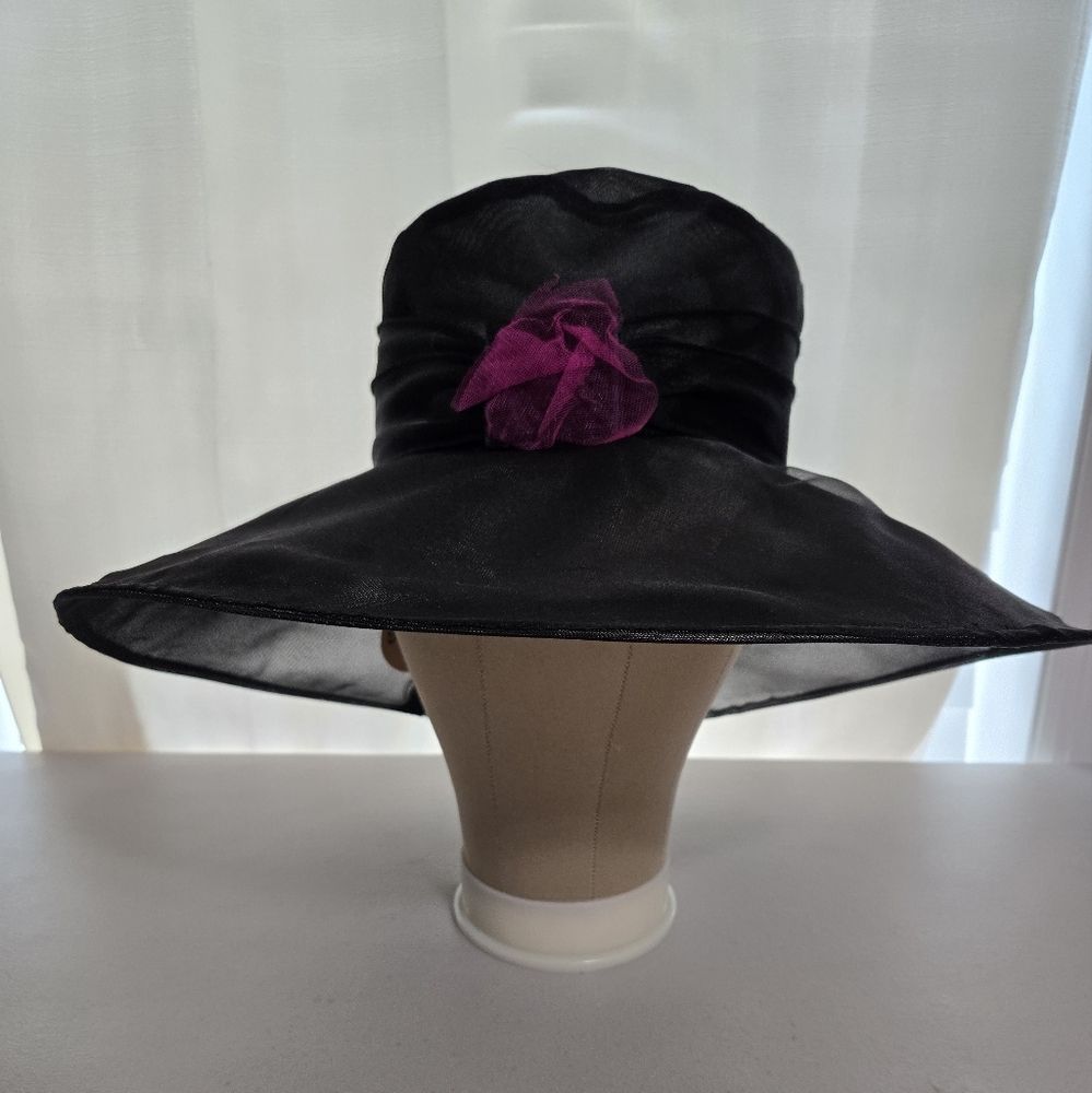 Elegant Black Sheer Hat with Pink Flower Detail Chic Sleek Design, One Size, NWT
